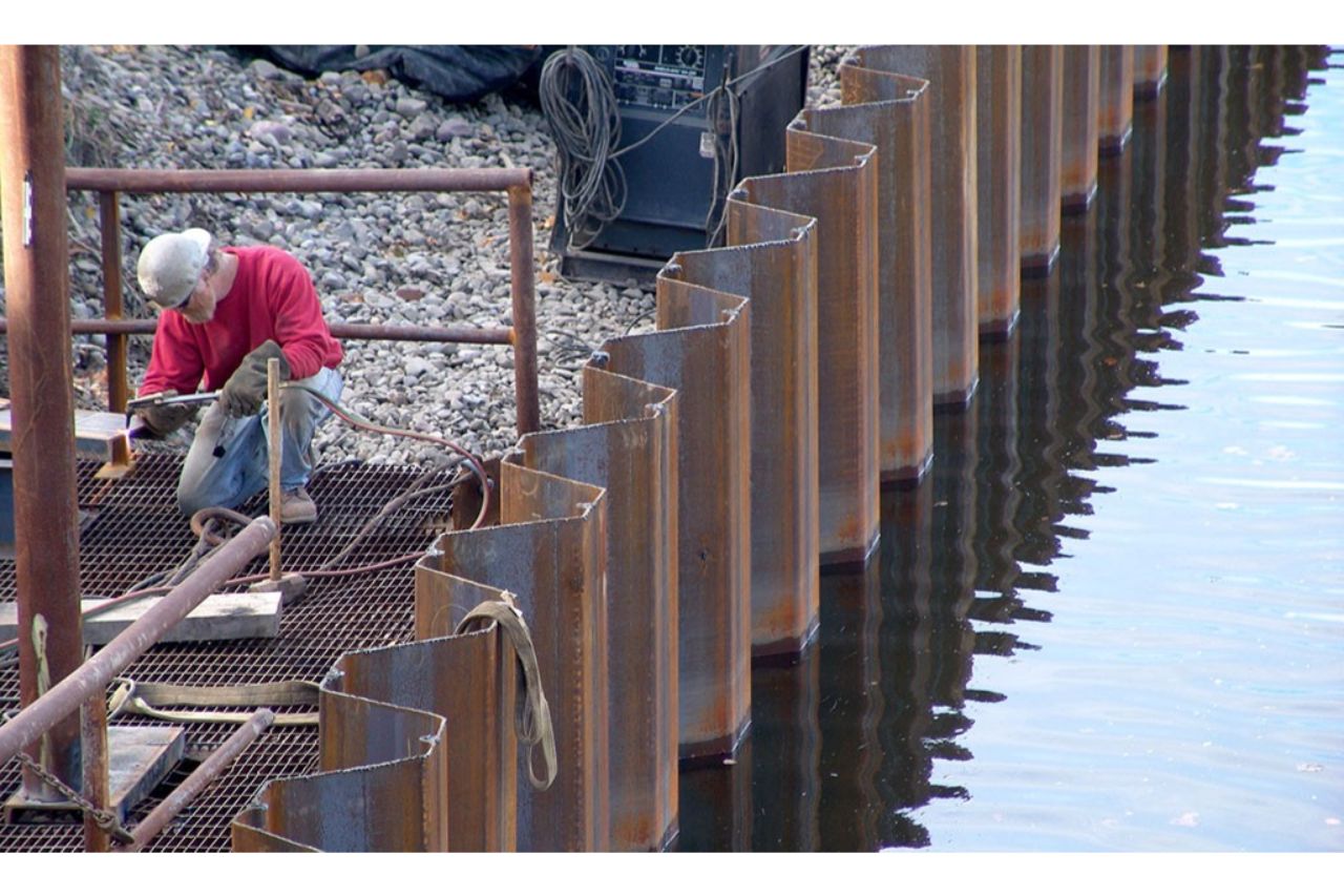 Understanding the Mechanics of Sheet Pile Installation and Extraction